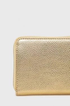 Γυναικεία Πορτοφόλια Δερμάτινο πορτοφόλι Patrizia Pepe χρώμα: χρυσαφί -Φτηνός Patrizia Pepe Κατάστημα unnamed file 1945
