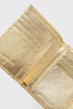 Γυναικεία Πορτοφόλια Δερμάτινο πορτοφόλι Patrizia Pepe χρώμα: χρυσαφί -Φτηνός Patrizia Pepe Κατάστημα unnamed file 2394