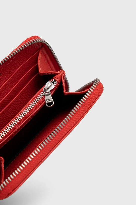 Γυναικεία Πορτοφόλια Δερμάτινο πορτοφόλι Patrizia Pepe χρώμα: κόκκινο 4 Γυναικεία Πορτοφόλια Δερμάτινο πορτοφόλι Patrizia Pepe χρώμα: κόκκινο - Image 4