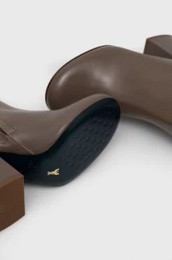 Γυναικεία Μπότες Δερμάτινες μπότες Patrizia Pepe χρώμα: καφέ, -Φτηνός Patrizia Pepe Κατάστημα unnamed file 302