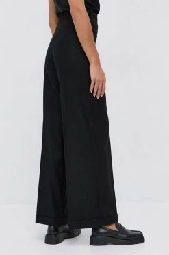 Γυναικεία Υφασμάτινα Μάλλινα παντελόνια Patrizia Pepe χρώμα: μαύρο 8 Γυναικεία Υφασμάτινα Μάλλινα παντελόνια Patrizia Pepe χρώμα: μαύρο -Φτηνός Patrizia Pepe Κατάστημα unnamed file 3378