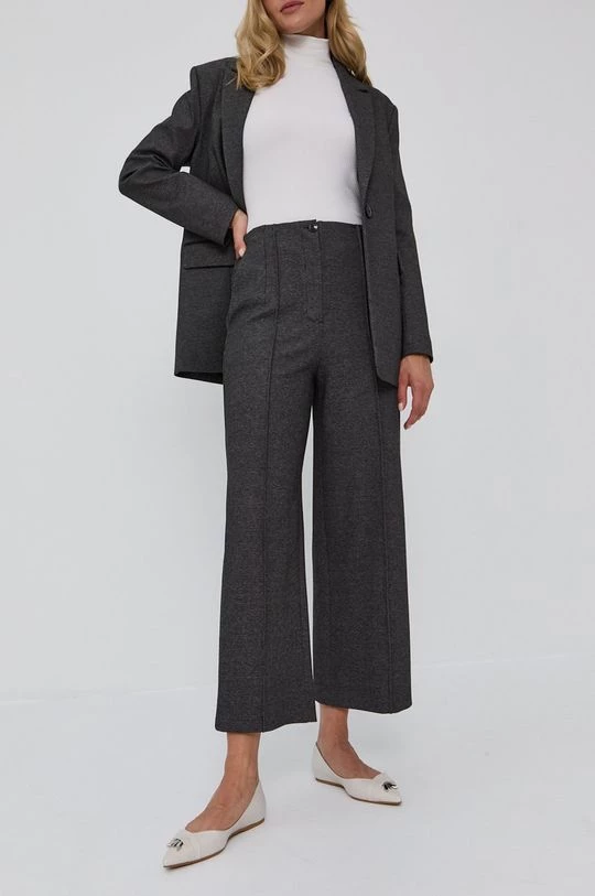 Γυναικεία Υφασμάτινα Παντελόνι Patrizia Pepe χρώμα: μαύρο 2 Γυναικεία Υφασμάτινα Παντελόνι Patrizia Pepe χρώμα: μαύρο - Image 2