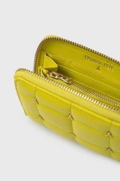 Γυναικεία Πορτοφόλια Δερμάτινο πορτοφόλι Patrizia Pepe χρώμα: κίτρινο -Φτηνός Patrizia Pepe Κατάστημα unnamed file 4053