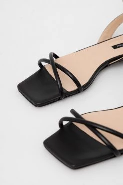 Γυναικεία Σανδάλια Δερμάτινα σανδάλια Patrizia Pepe χρώμα: μαύρο -Φτηνός Patrizia Pepe Κατάστημα unnamed file 4098