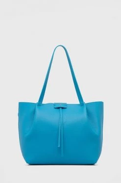 Γυναικεία Τσάντες Shopper και Tote Patrizia Pepe - Δερμάτινη τσάντα χρώμα της άμμου