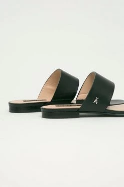 Γυναικεία Σαγιονάρες Patrizia Pepe - Δερμάτινες παντόφλες καφέ -Φτηνός Patrizia Pepe Κατάστημα unnamed file 4651