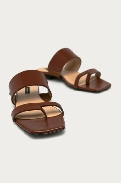 Φτηνός Patrizia Pepe Κατάστημα -Φτηνός Patrizia Pepe Κατάστημα unnamed file 4735