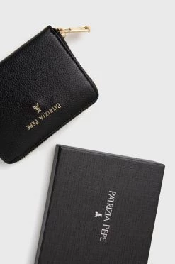 Γυναικεία Πορτοφόλια Δερμάτινο πορτοφόλι Patrizia Pepe χρώμα: μαύρο -Φτηνός Patrizia Pepe Κατάστημα unnamed file 767